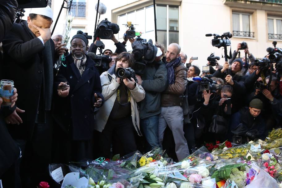 La commozione di Hassen Chalghoumi, Imam della Moschea di Drancy, a Parigi